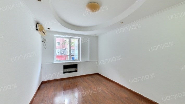 东大桥东里二手房实景图