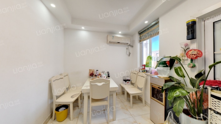 甸桥新村一区二手房实景图