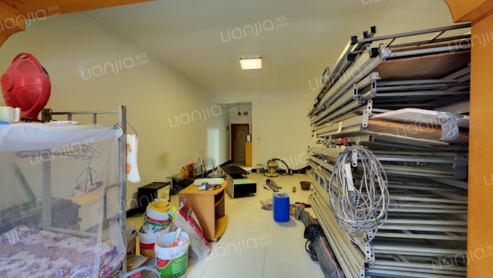 龙脊路153号二手房实景图