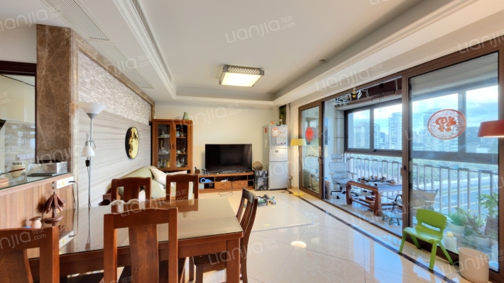 凯德龙湾二手房实景图