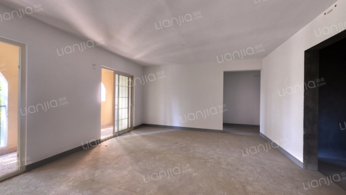 龙湖弗莱明戈二手房实景图