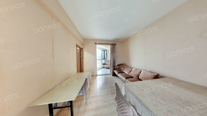 伊顿玫瑰公寓二手房实景图