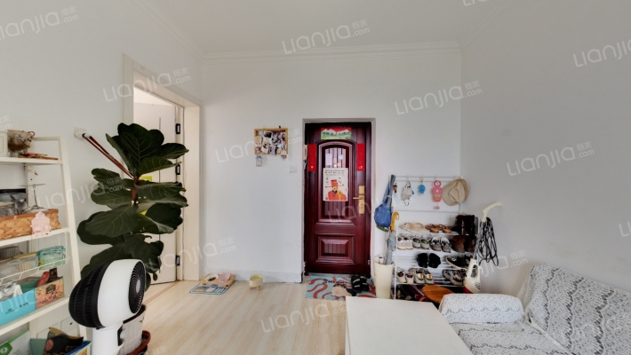 海港楼二手房实景图