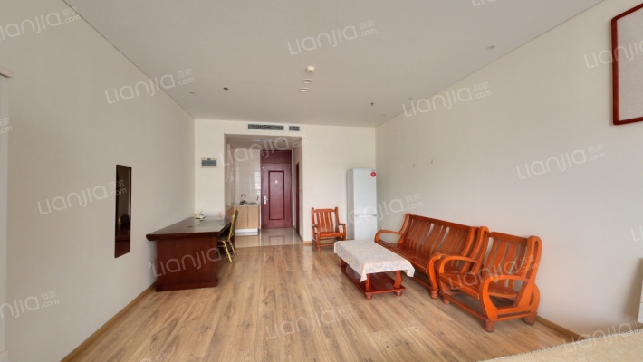 青岛蓝色中心二手房实景图