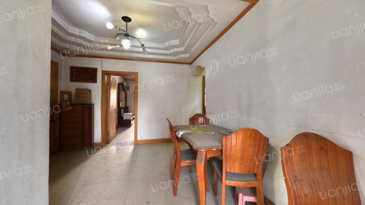 工行家属院二手房实景图