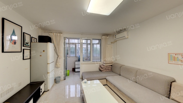 茵春里二手房实景图