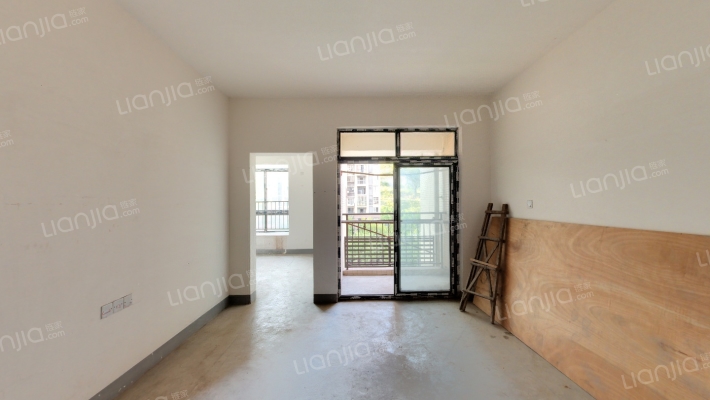 和泽家园B区二手房实景图