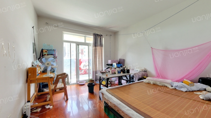 山湖鸿辉苑二手房实景图