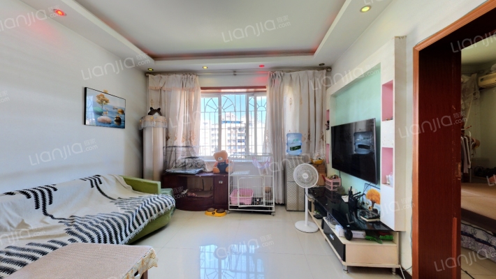 万年路72号二手房实景图