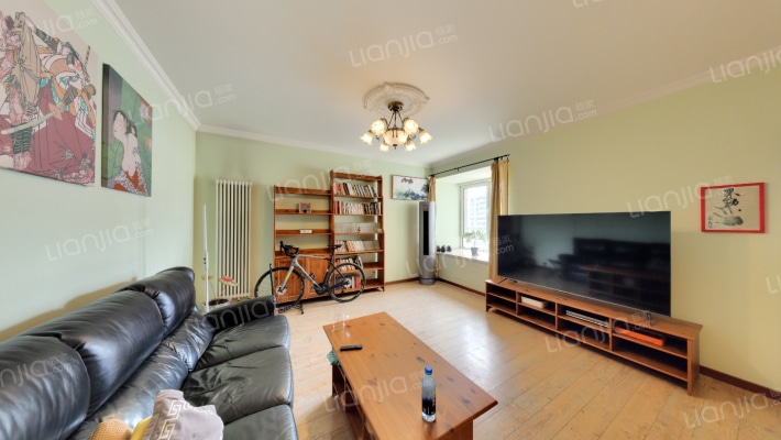 保利香槟花园二手房实景图