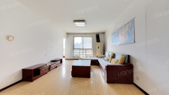 康桥边的院子二手房实景图