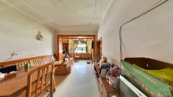 啤酒厂家属区二手房实景图