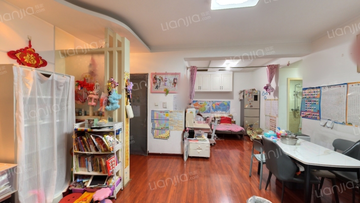 唐园假日新城二手房实景图