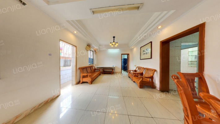 莺岗小区二手房实景图