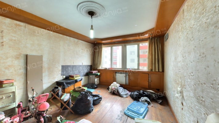 紫金山小区二手房实景图