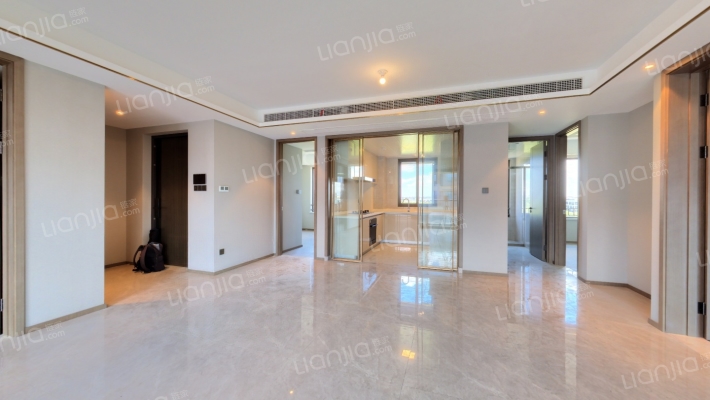 春宸上府二手房实景图