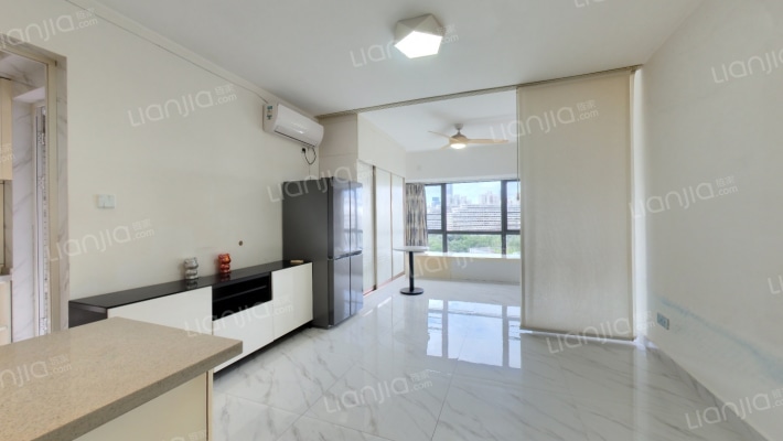 城市主场二手房实景图