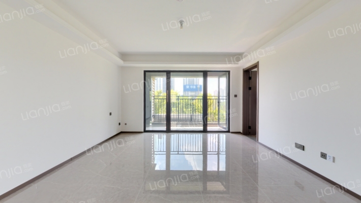 万科城望云起四季二手房实景图