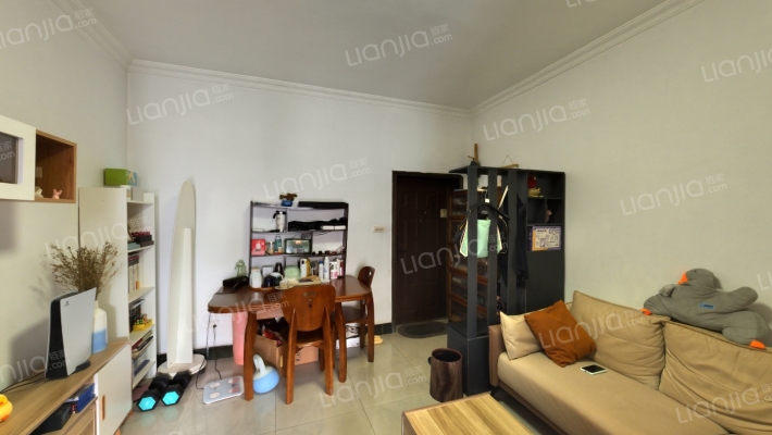 福鸿花园二手房实景图