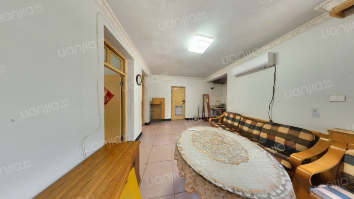 平湖里二手房实景图