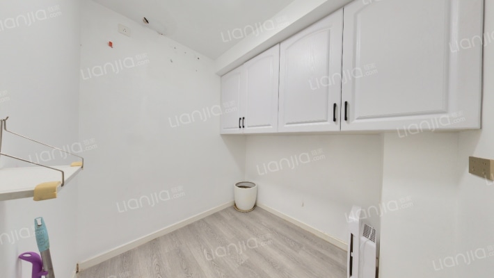 东一路二手房实景图