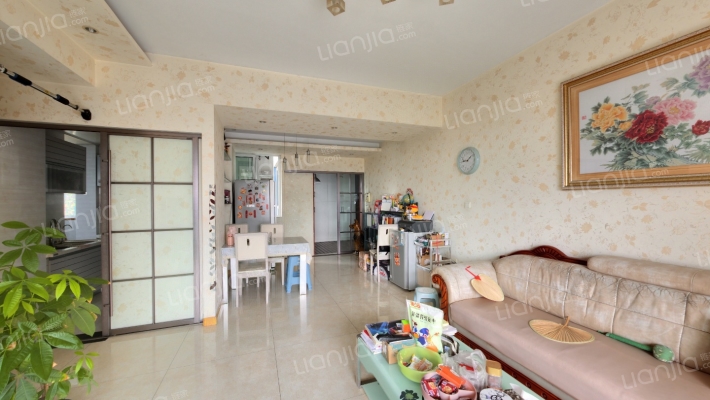 华宇名都二手房实景图