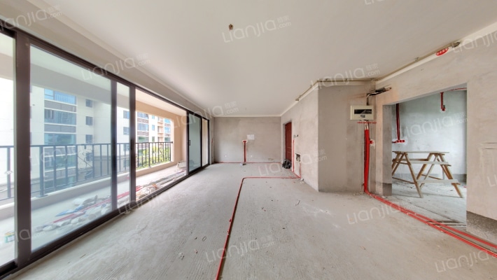 东亚白云湖二手房实景图