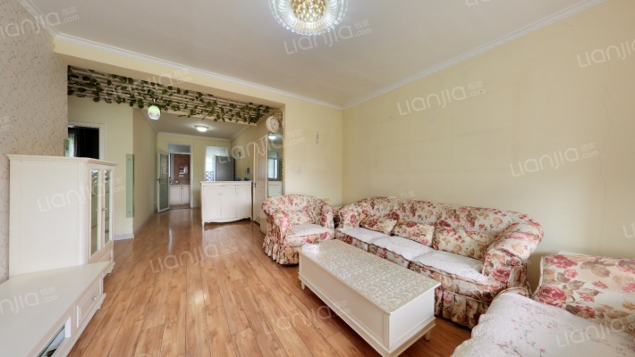 鸿泰雅园二手房实景图