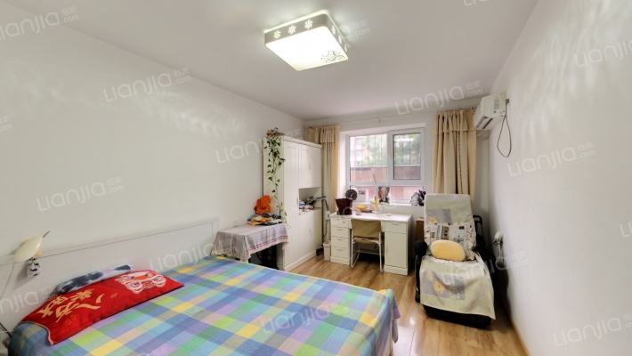 西园南里二手房实景图