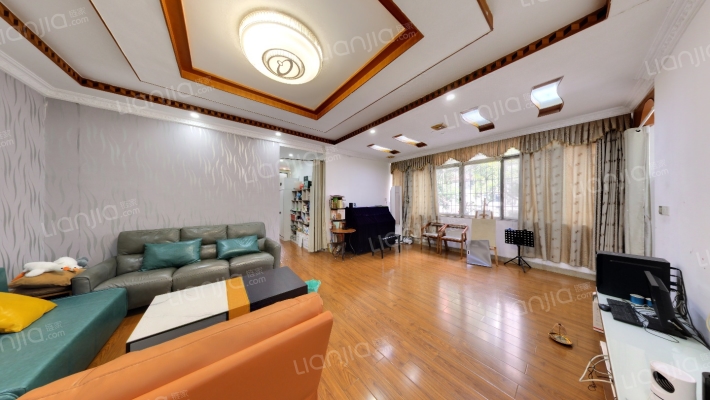 新兴路二手房实景图