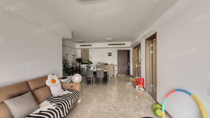 之彩城二手房实景图