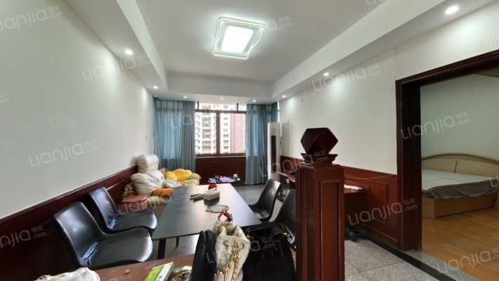 张家花园二手房实景图