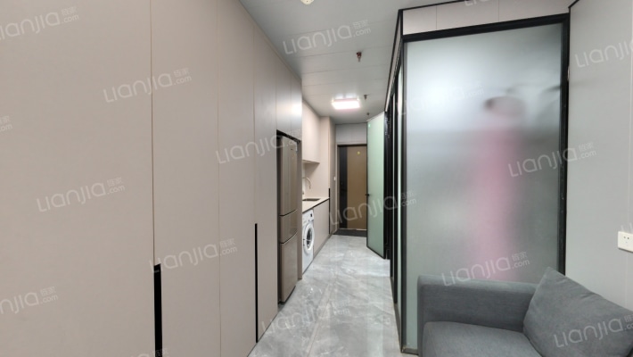 招商局丝路中心二手房实景图