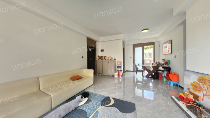 信义假日名城博雅园二手房实景图