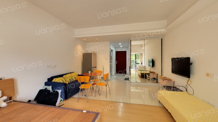 德意名居一期二手房实景图