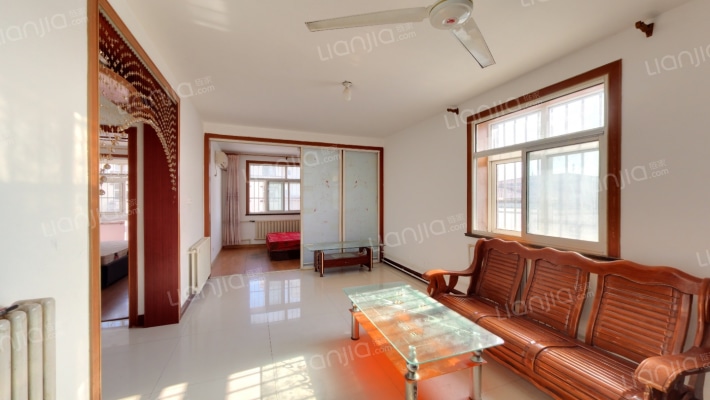 恒发小区二手房实景图