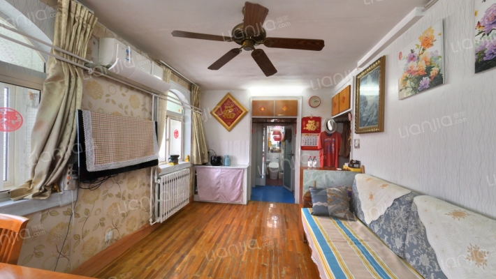 金湖路9号二手房实景图