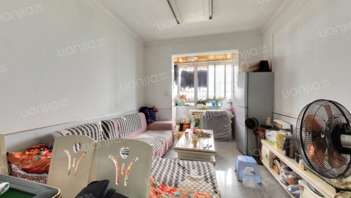 环湖雅居A区二手房实景图