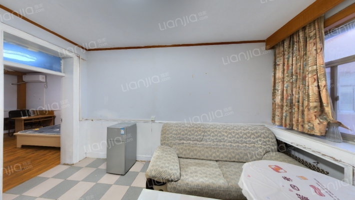 经七路磁带厂家属院二手房实景图