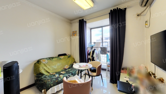 沁水新城二手房实景图