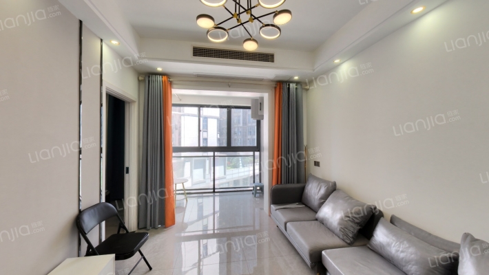 绿地克拉公馆二手房实景图