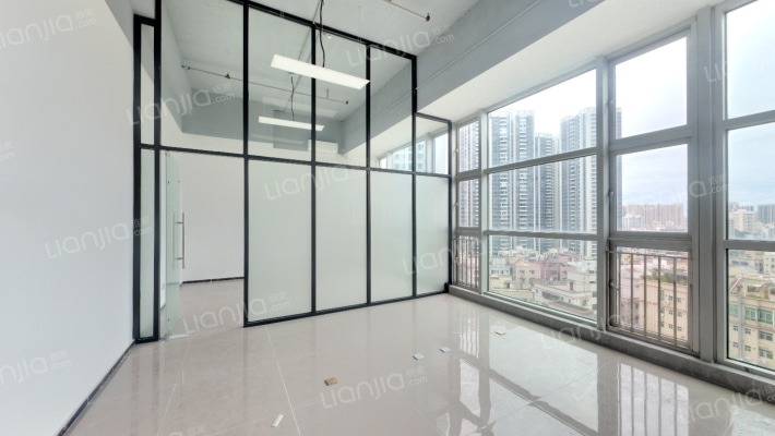 新天CBC二手房实景图