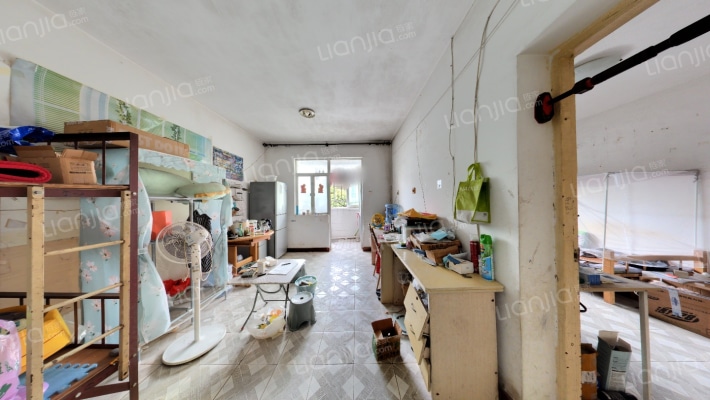 辐照中心二手房实景图