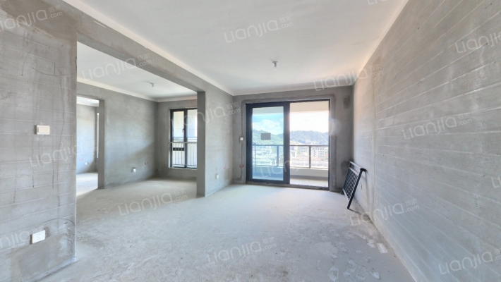 融悦天辰府二手房实景图