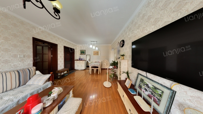 芙蓉花苑三期B区二手房实景图