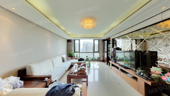 世茂奥临花园二手房实景图