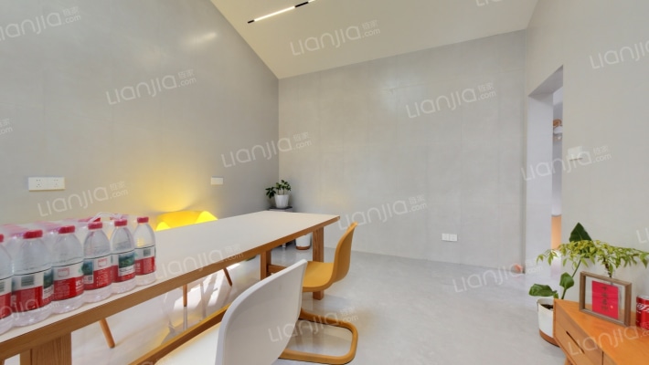 前管弄堂小区二手房实景图