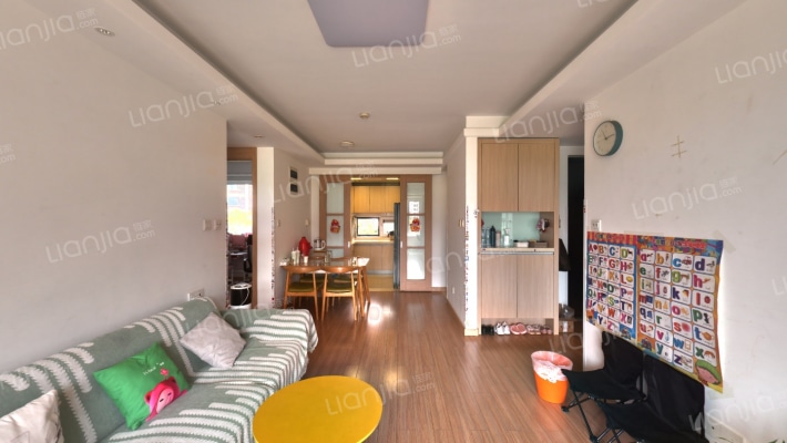 万科龙湖城市之光南区二手房实景图