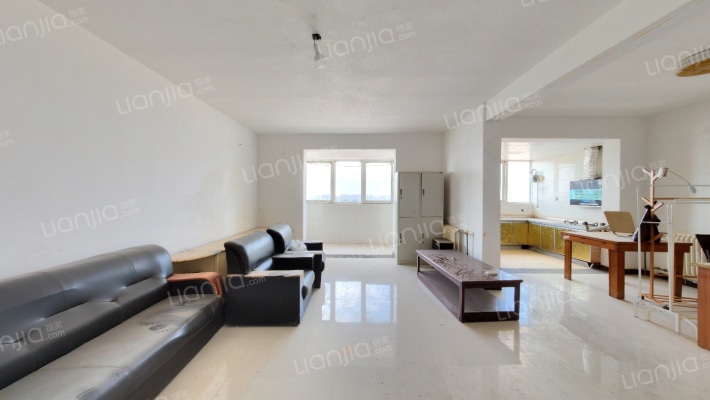 滨河小区二手房实景图