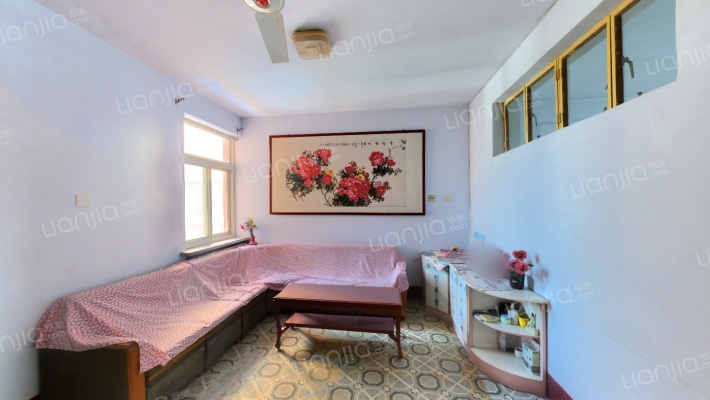 运输公司宿舍二手房实景图